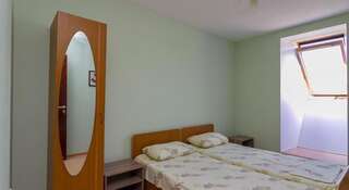 Гостевой дом Guest home Novella Ольгинка Бюджетный двухместный номер с 2 отдельными кроватями-2